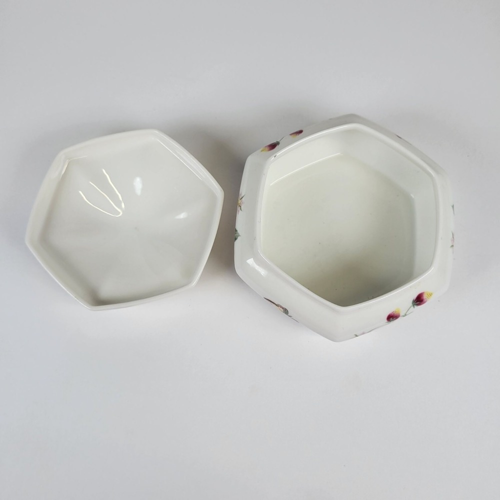 Vtg St. Michael Ashbourne Trinket Vanity Box Fine China Floral Butterfly Hexagon - Picture 3 of 9
